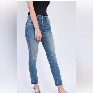 AMO Women's Skinny Jeans in Blue